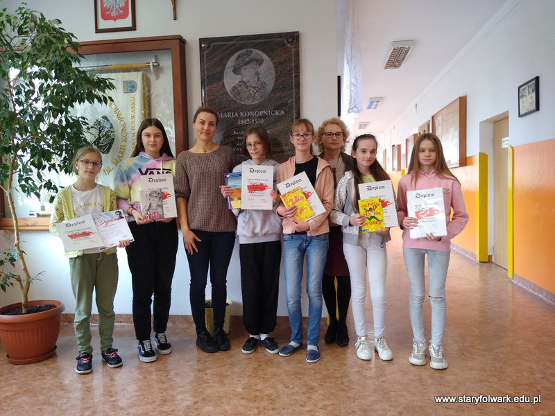 Szkolny Konkurs Poezji Patriotycznej ,,W hołdzie Ojczyźnie”