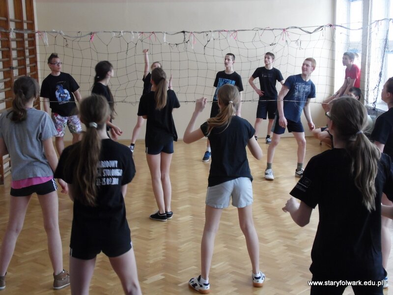 Rozgrywki sportowe – pierwszy dzień wiosny